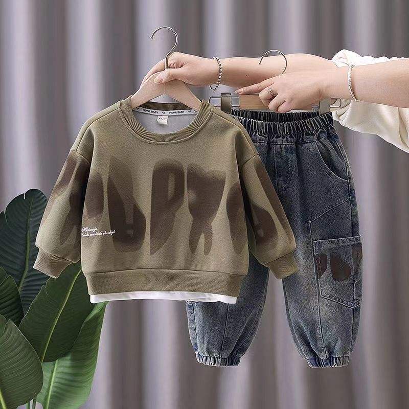 Boys Cartoon Print Sweatshirt & Jeans Set | Trendy 2-Piece Kids Spring Outfit