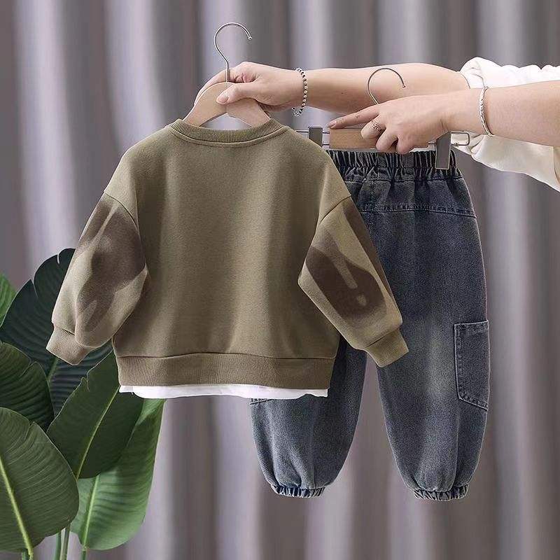 Boys Cartoon Print Sweatshirt & Jeans Set | Trendy 2-Piece Kids Spring Outfit